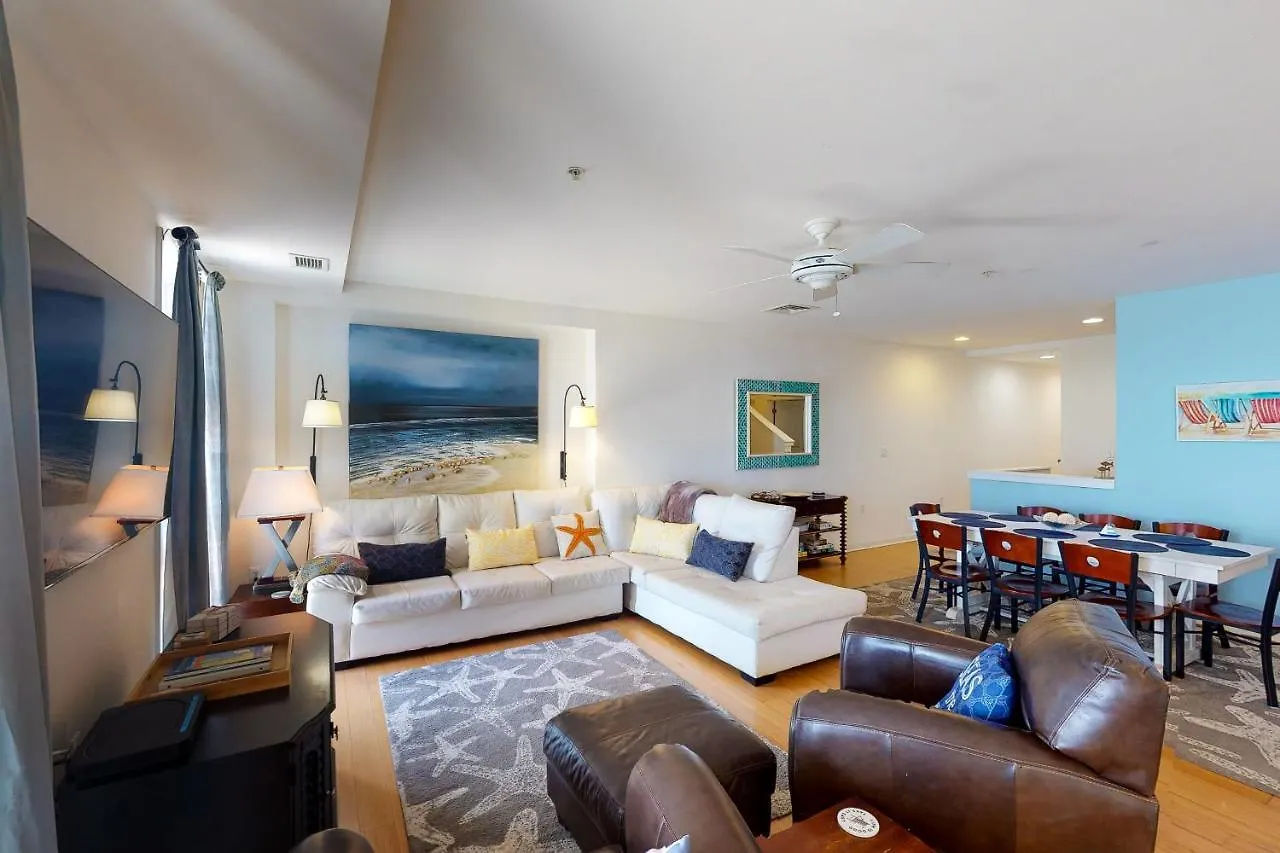 Apartment The Sanctuary - Penthouse Paradise B408 Virginia Beach United States